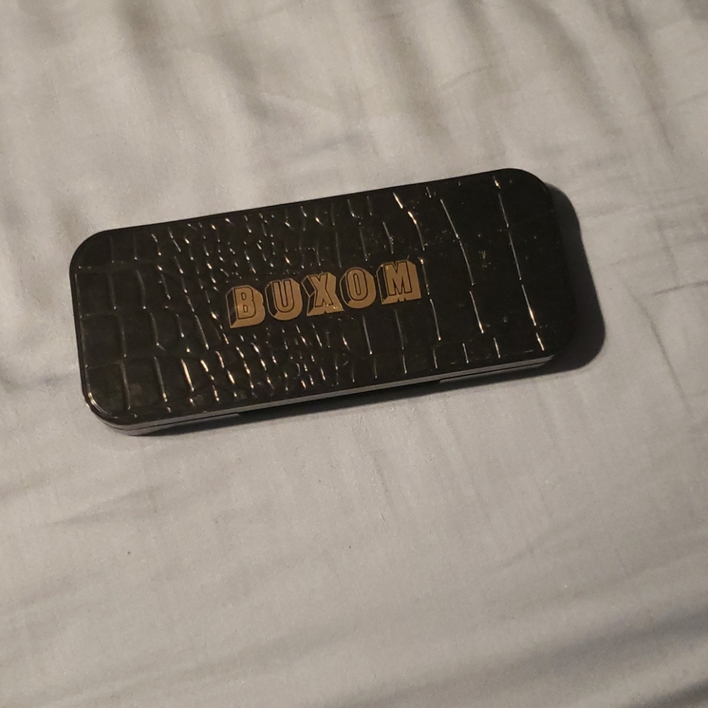 Buxom cosmetics custom palette